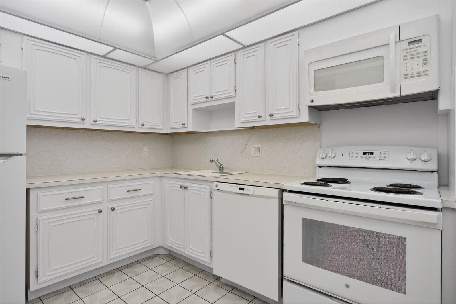 2651 S Palm Aire Drive # 302, Pompano Beach FL 33069 photo 4