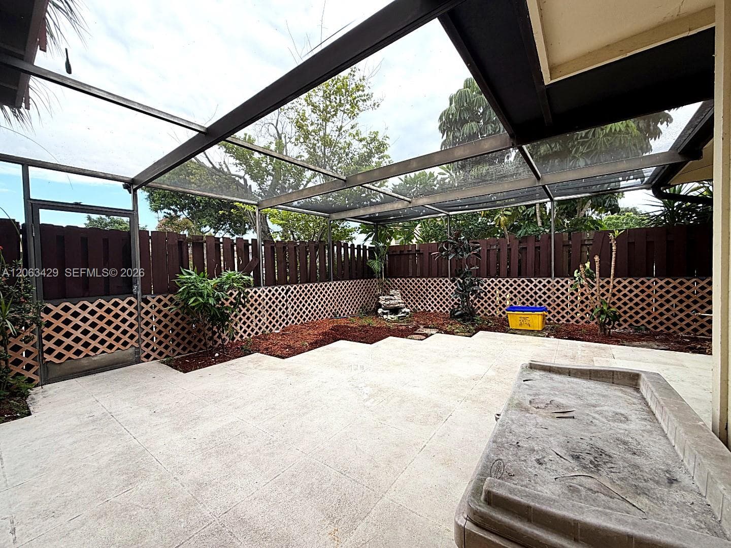 4226 S Landar Dr, Lake Worth FL 33463 photo 2