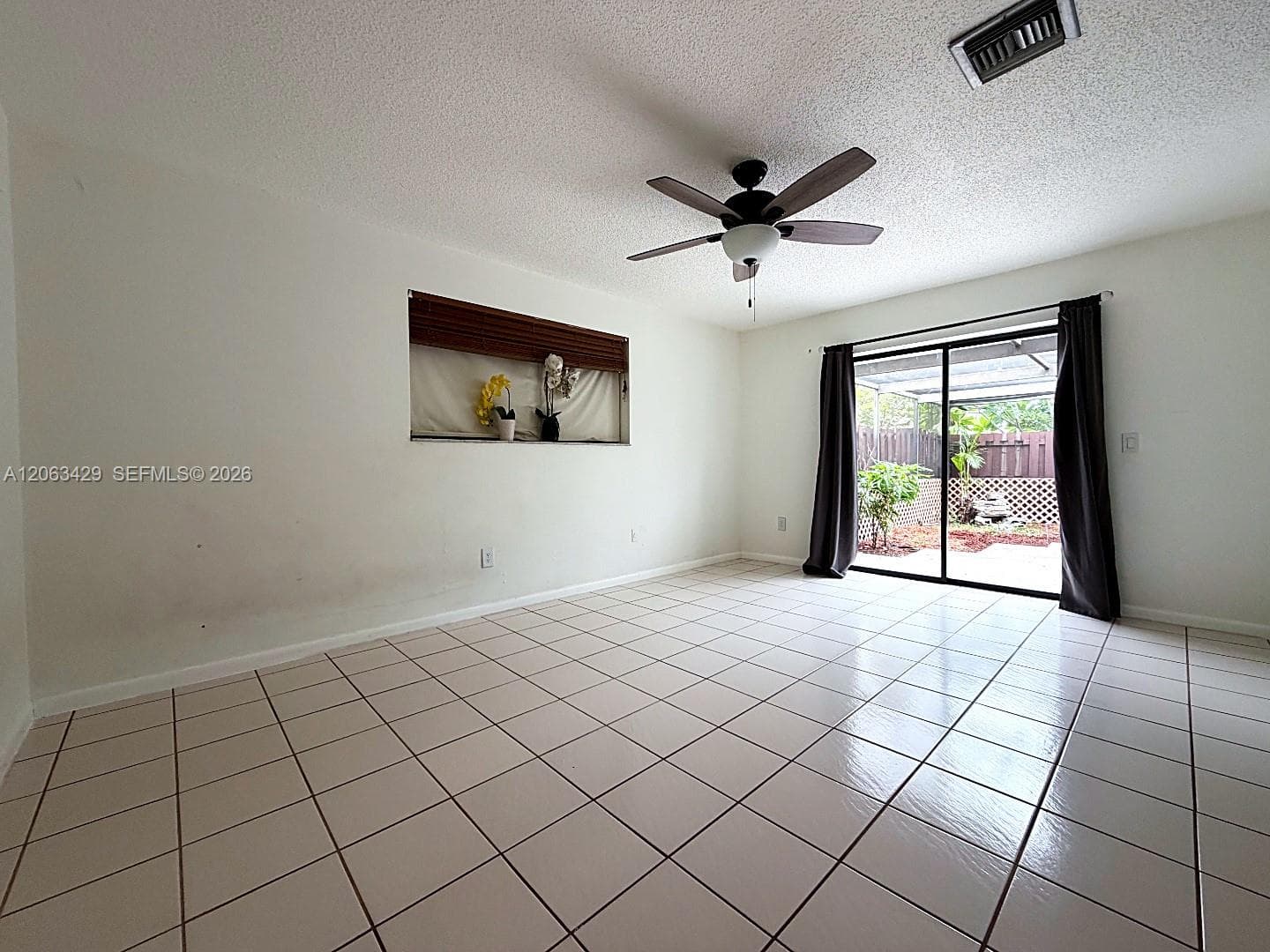 4226 S Landar Dr, Lake Worth FL 33463 photo 4