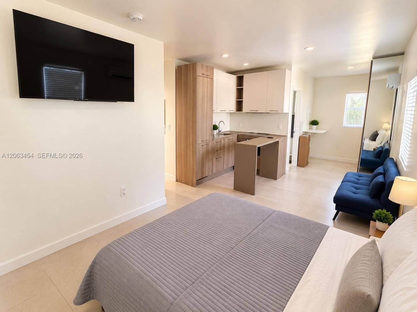 245 NE 33rd St # 207, Miami, FL 33137 photo 2