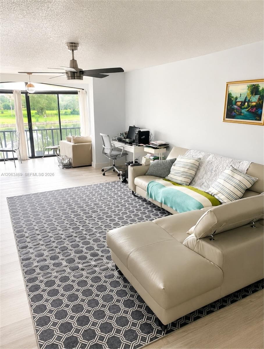 3760 Inverrary Dr # 2P, Lauderhill FL 33319 photo 3