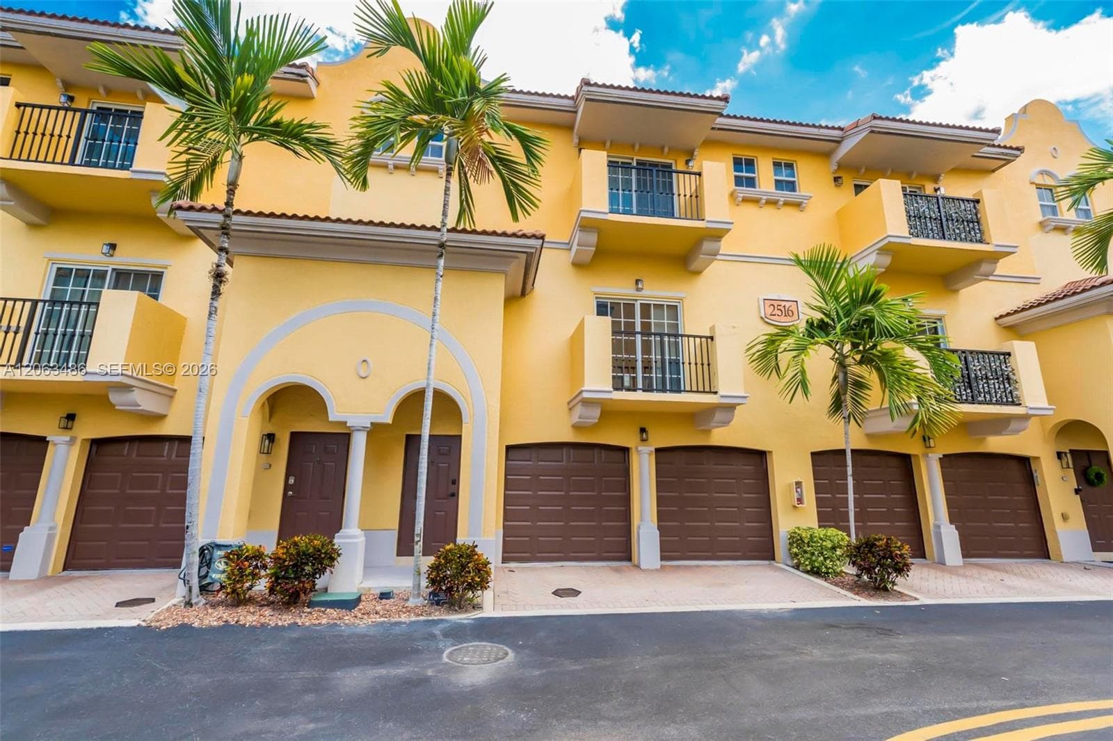 2516 SW 14th Ave # 403, Fort Lauderdale FL 33315 photo 2