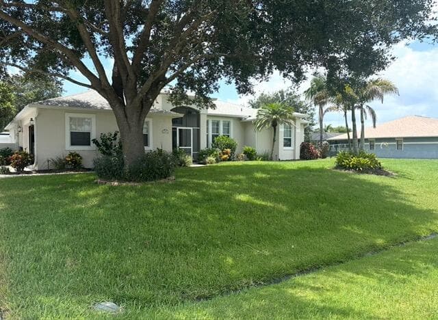2062 SE HARDING Street, Port St. Lucie FL 34952