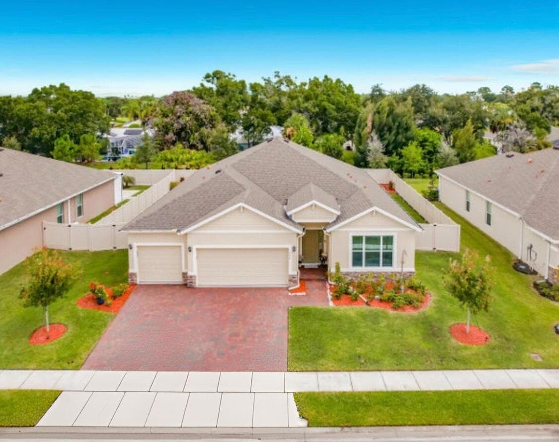 111 52ND Square, Vero Beach FL 32968 photo 4