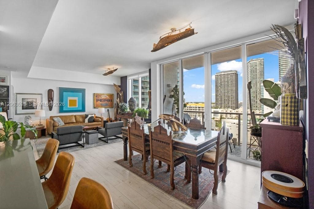 601 NE 27th St # 1505, Miami, FL 33137 photo 2