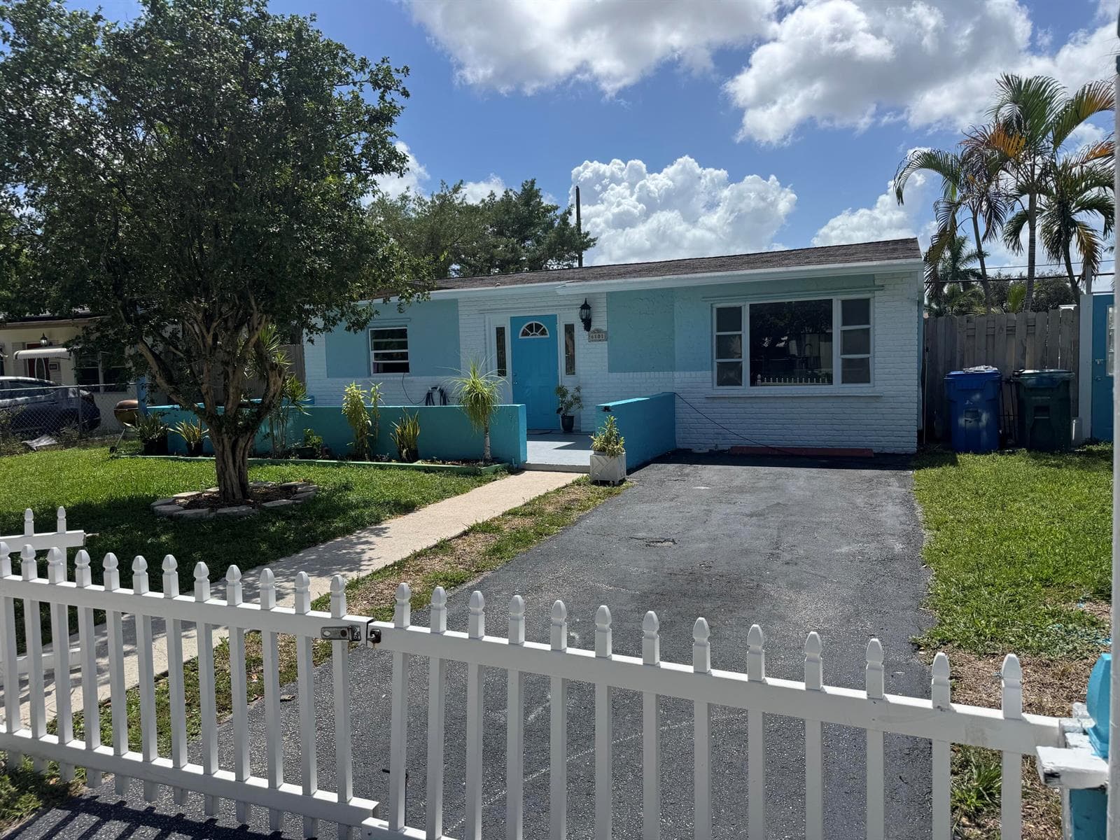 6101 NE 4TH Avenue, Oakland Park FL 33334 photo 2