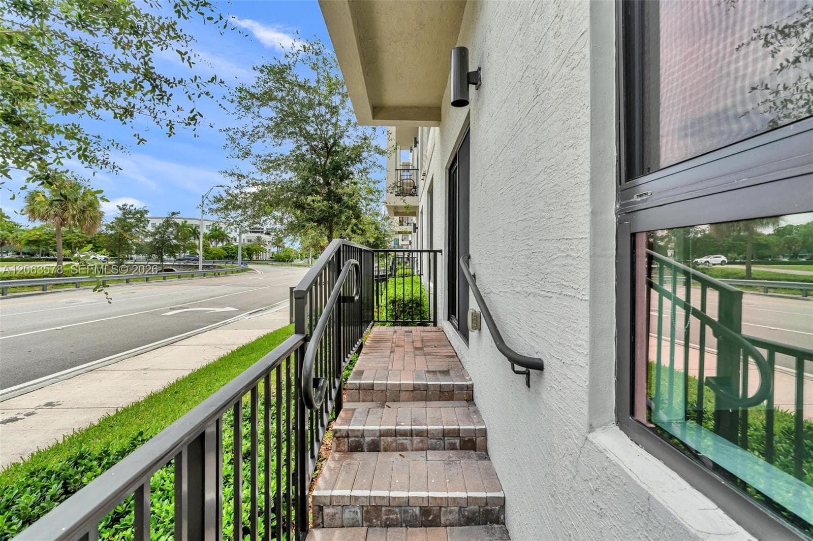 8167 NW 41st St # E-110, Doral FL 33166 photo 3
