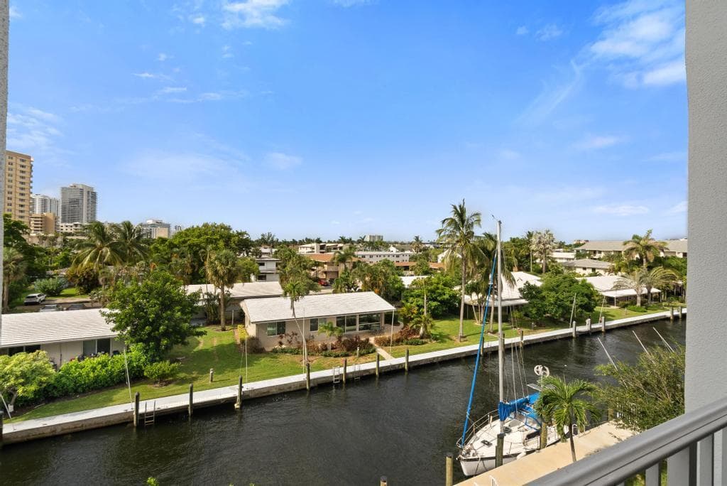 3210 SE 10th Street # 4a, Pompano Beach FL 33062 photo 3