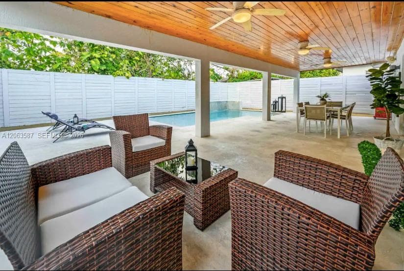 3427 Frow Ave, Miami FL 33133 photo 4