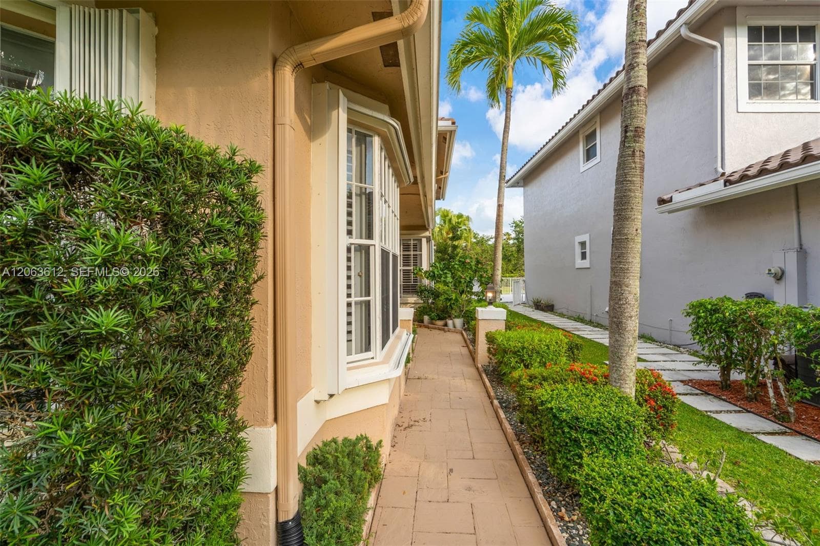 11834 Highland Pl, Coral Springs FL 33071 photo 5
