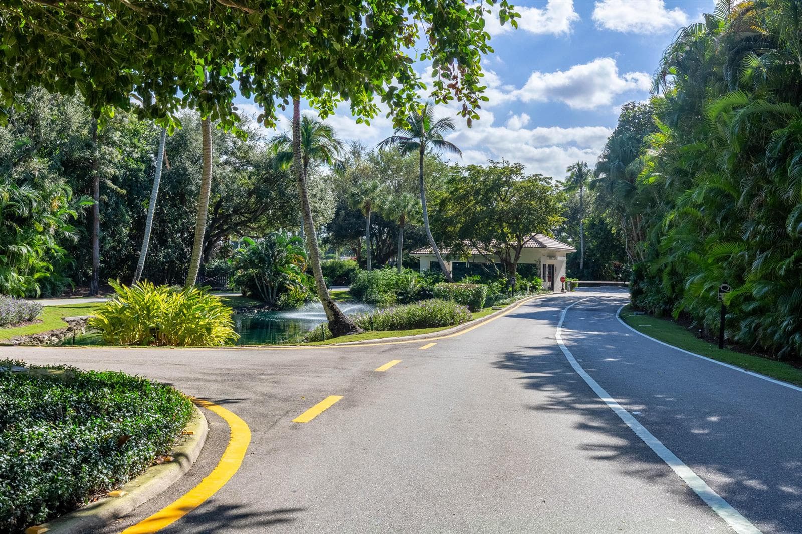 11311 Pond View Drive # C101, Wellington FL 33414 photo 3