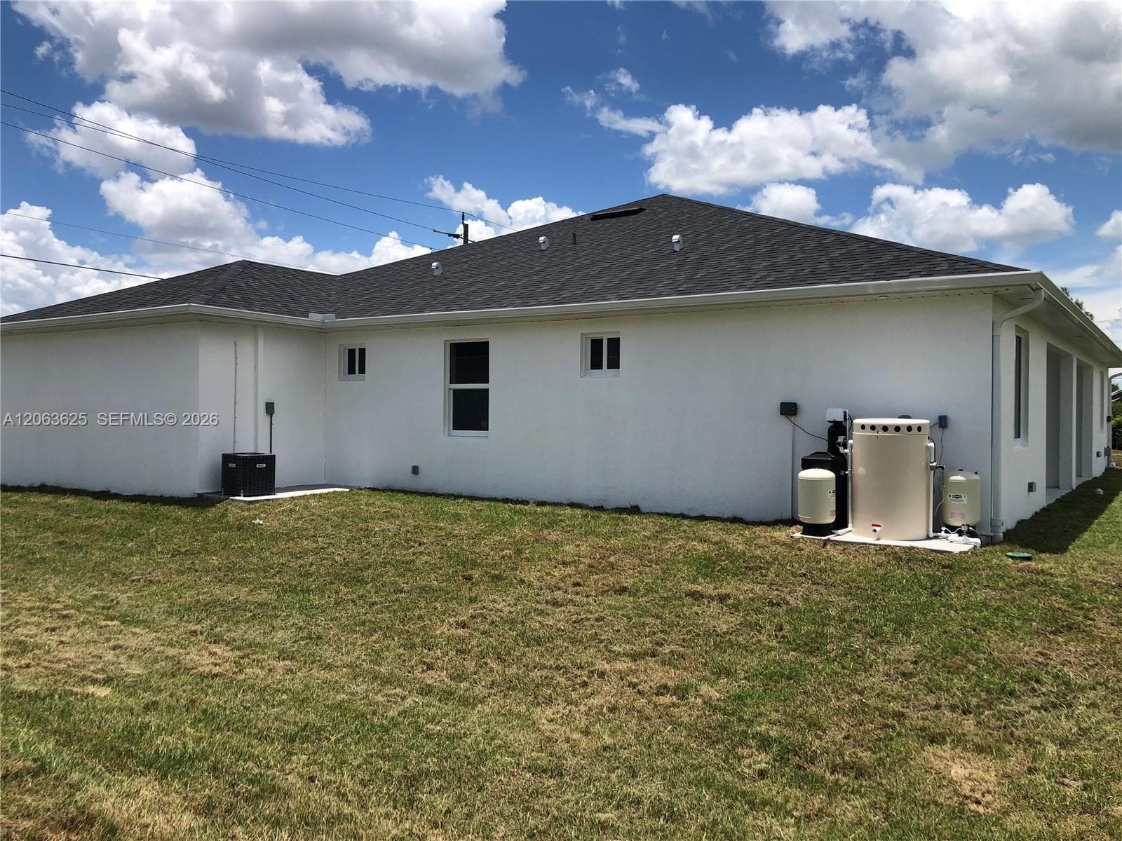 4568/4570 Golfview Blvd, Lehigh Acres FL 33973 photo 4