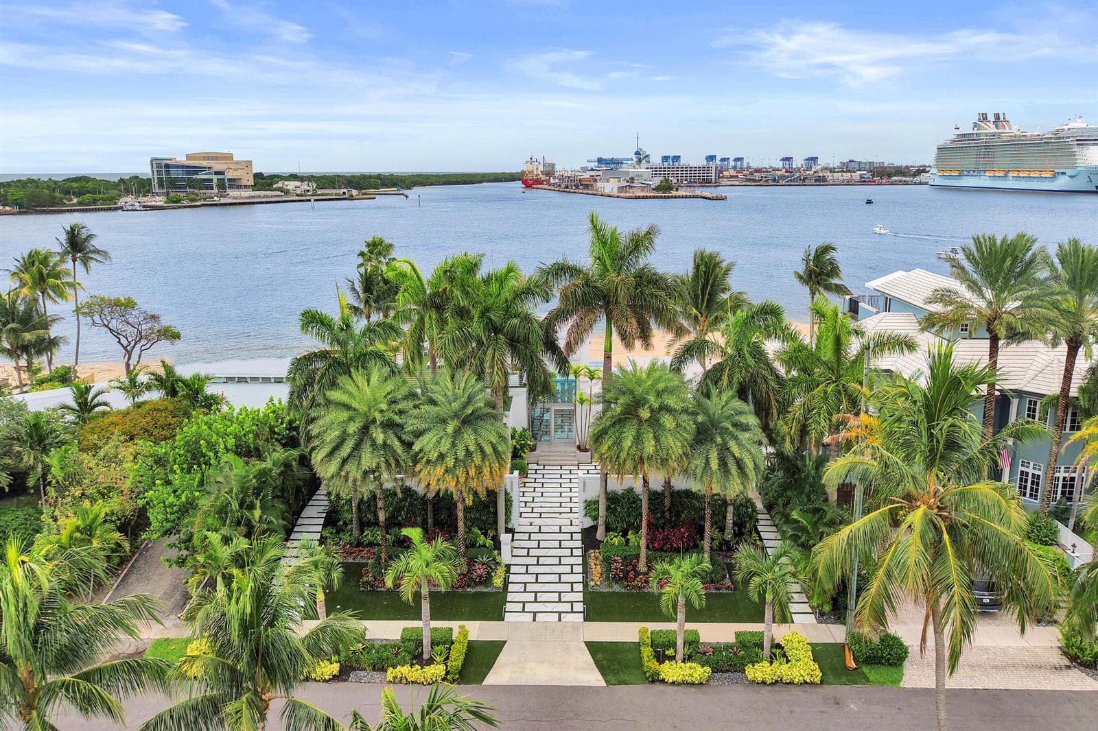 2200 SE 21ST Drive, Fort Lauderdale FL 33316 photo 5