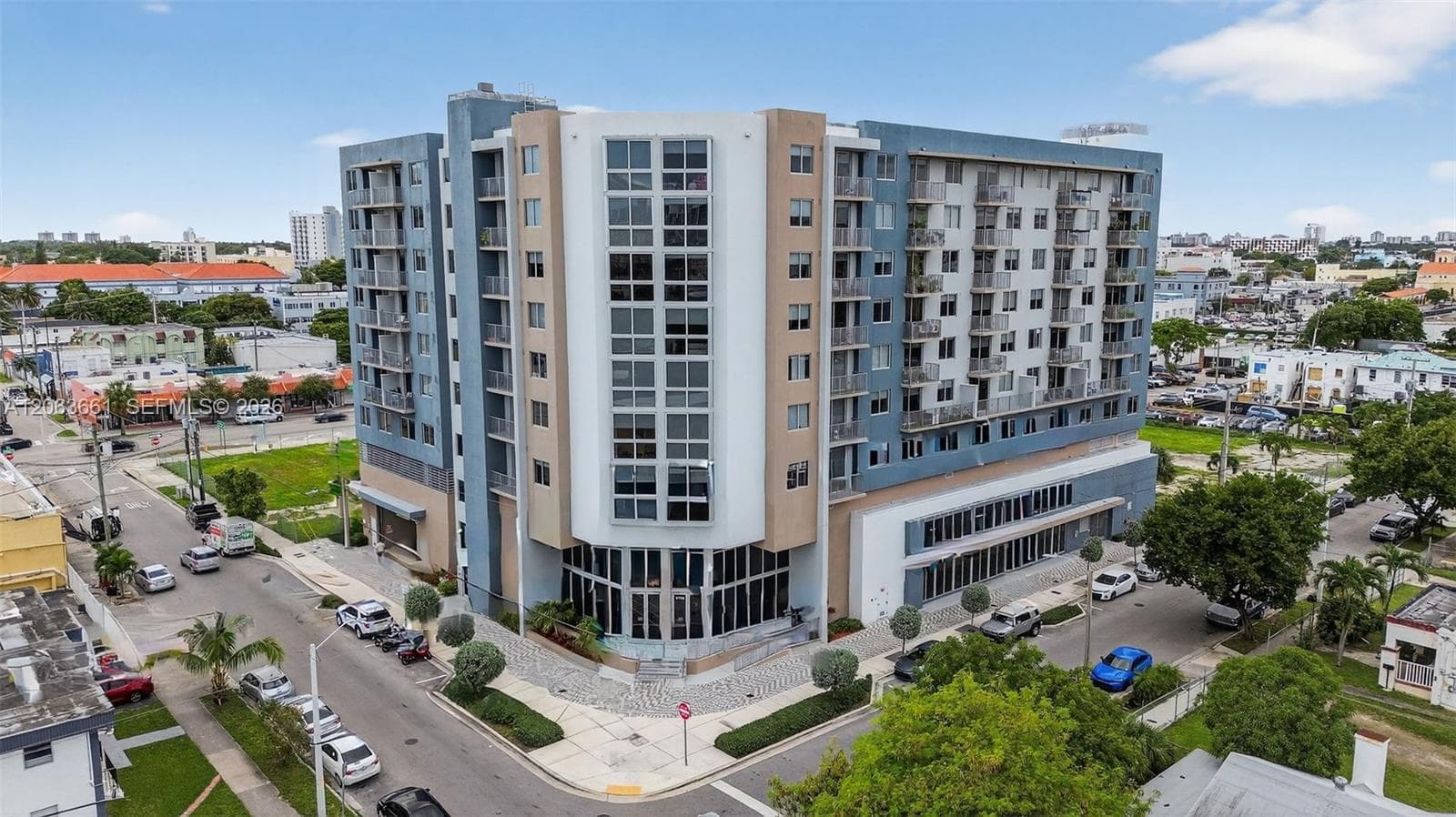 1110 NW 1st St # 607, Miami FL 33128 photo 3