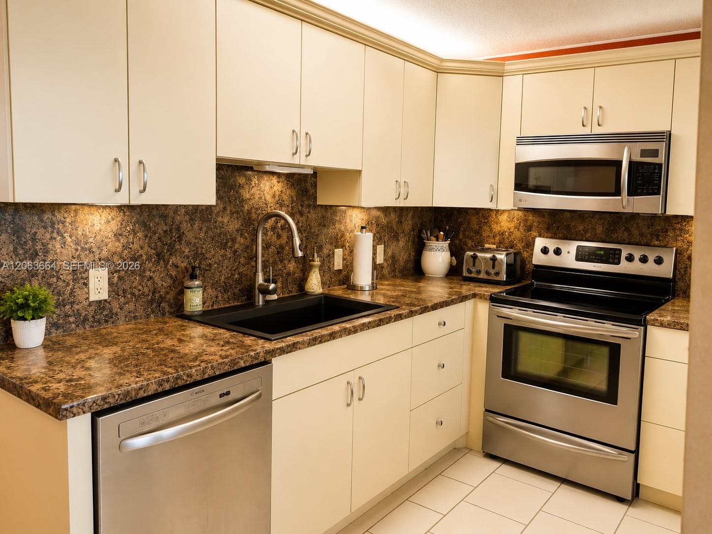 2504 Antigua Ter # F4, Coconut Creek FL 33066 photo 2