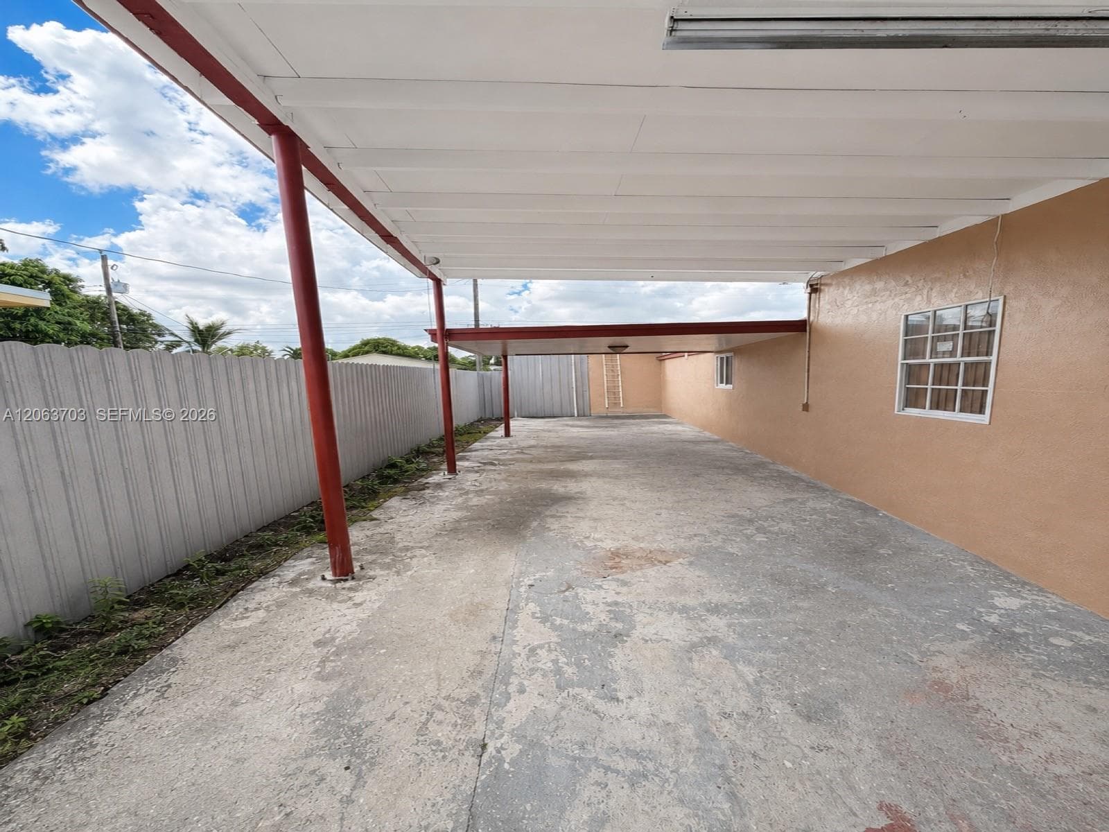 142 E 45th St, Hialeah FL 33013 photo 4