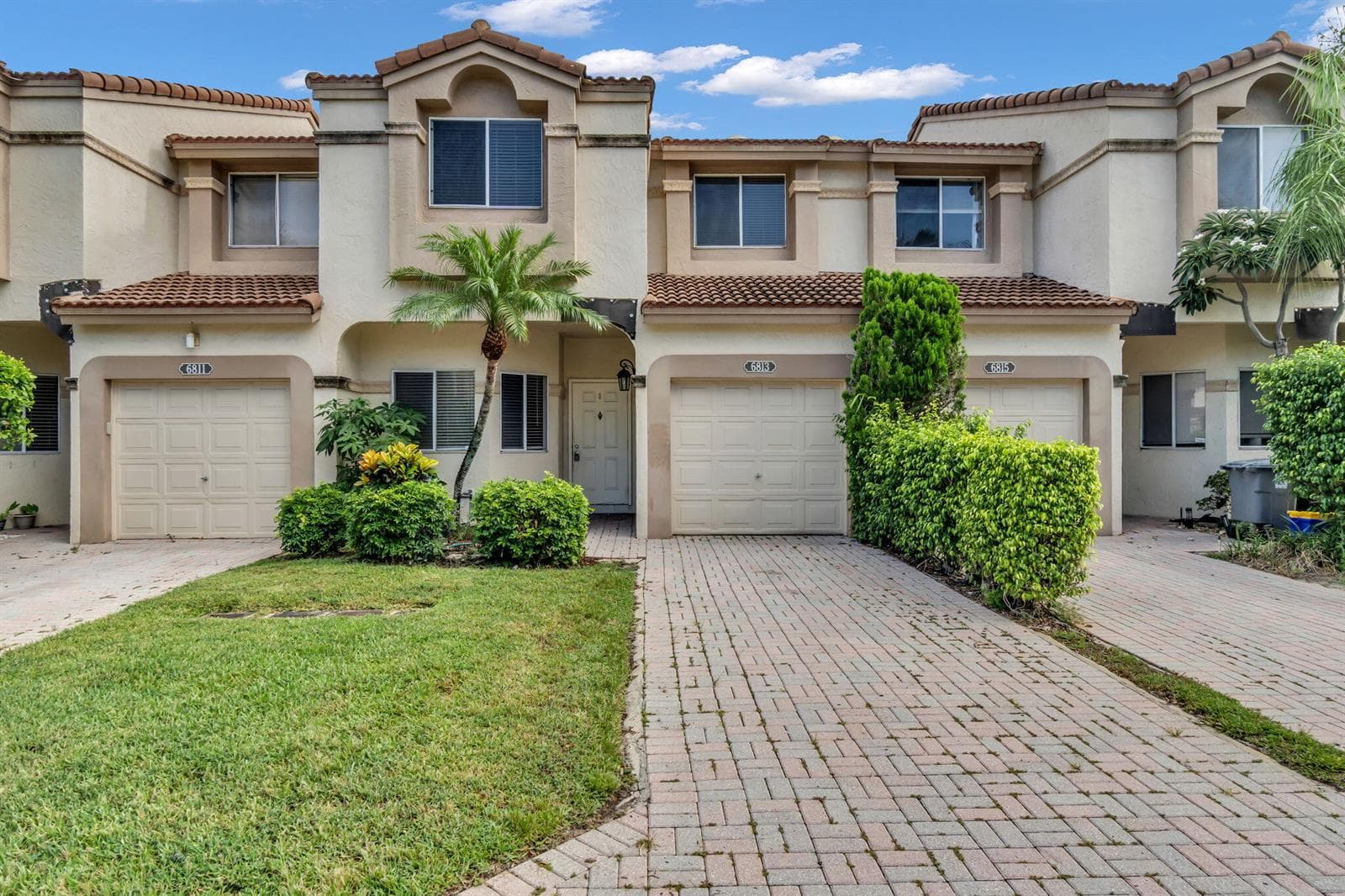 6813 VIA REGINA, Boca Raton FL 33433 photo 2