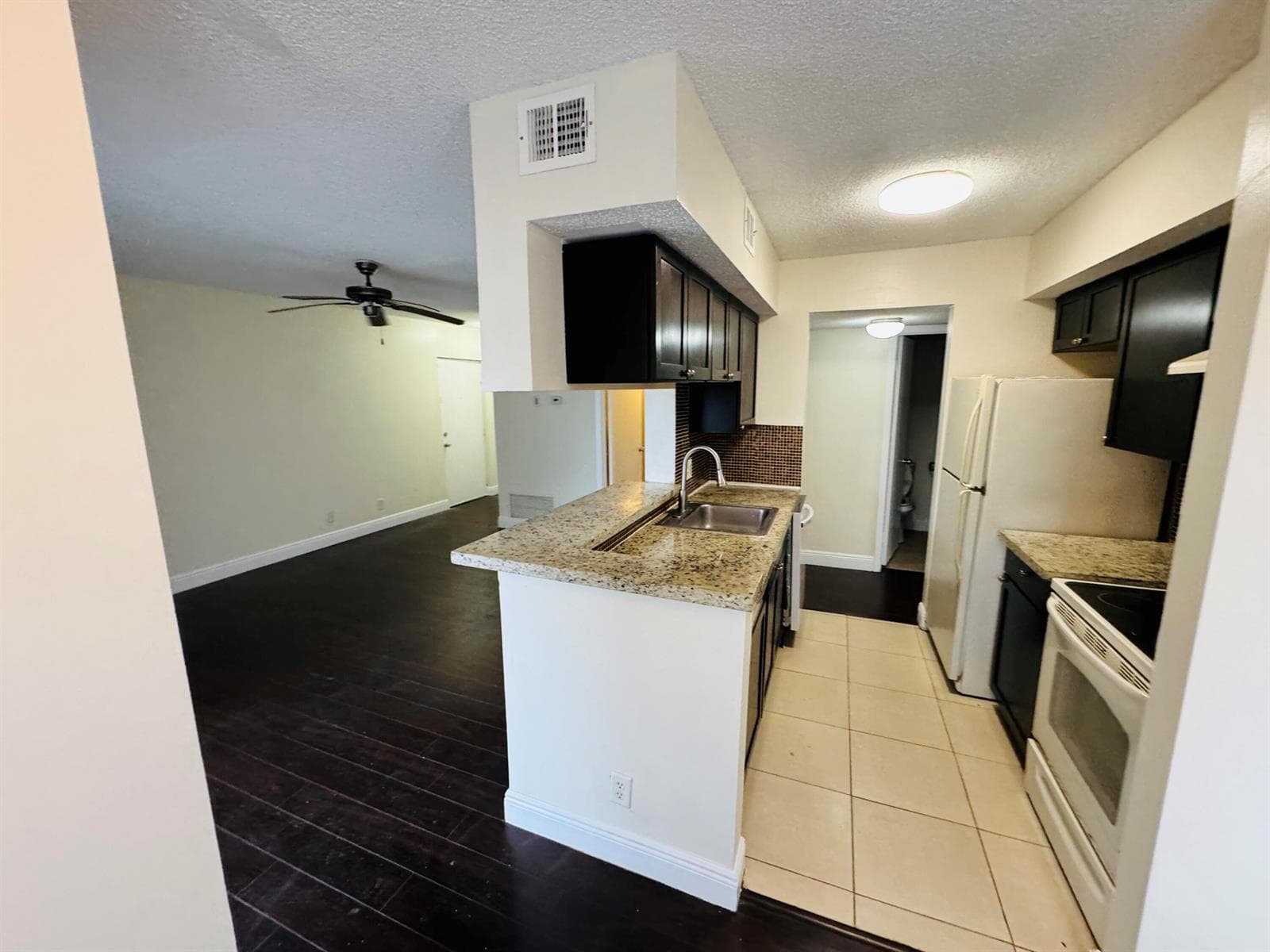 5686 Rock Island Road # 115, Tamarac FL 33319 photo 2