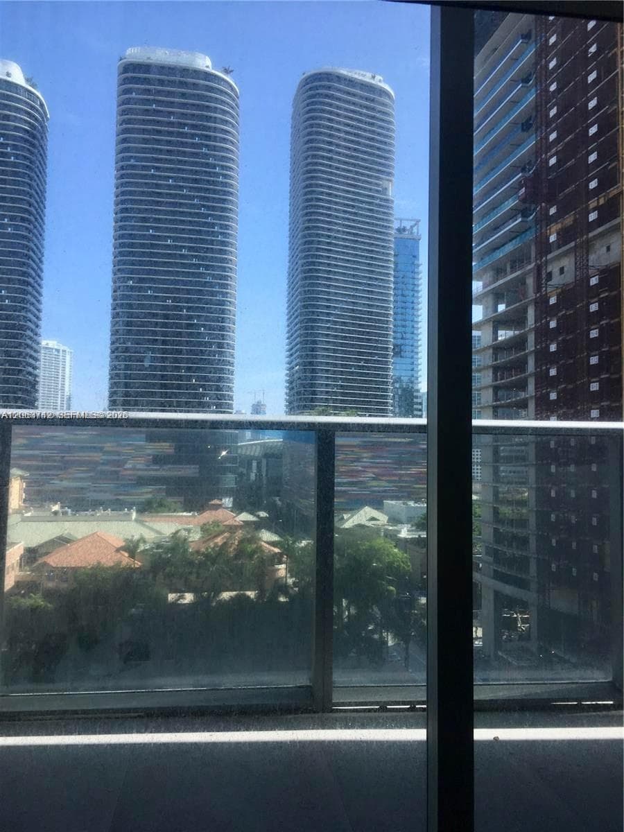 1100 S Miami Ave # 809, Miami FL 33130 photo 4