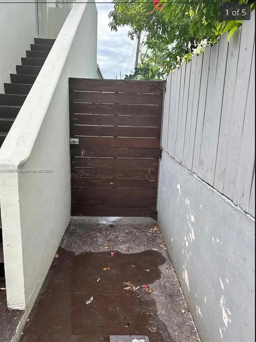 2215 NW 33rd St, Miami FL 33142 photo 3