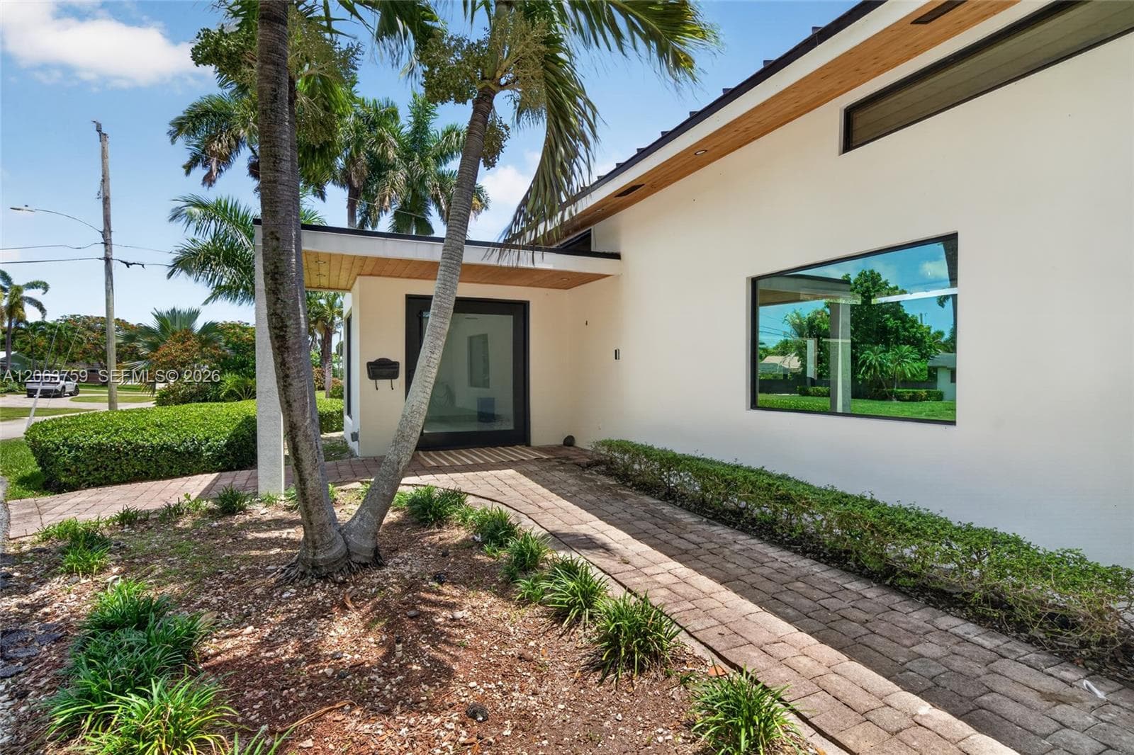 8880 SW 149th St, Palmetto Bay FL 33176 photo 3