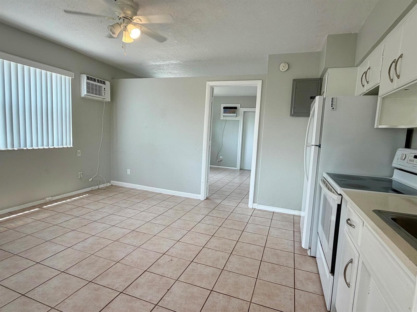 3041 NE 20TH Terrace # 4, Fort Lauderdale, FL 33306 photo 3
