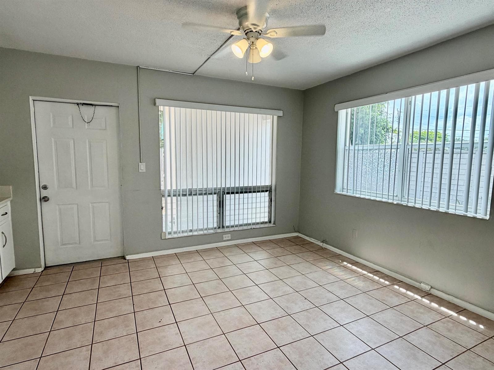 3041 NE 20TH Terrace # 4, Fort Lauderdale, FL 33306 photo 5