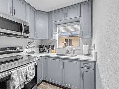 1208 NE 5th Avenue Unit 3, Fort Lauderdale FL 33304 photo 4