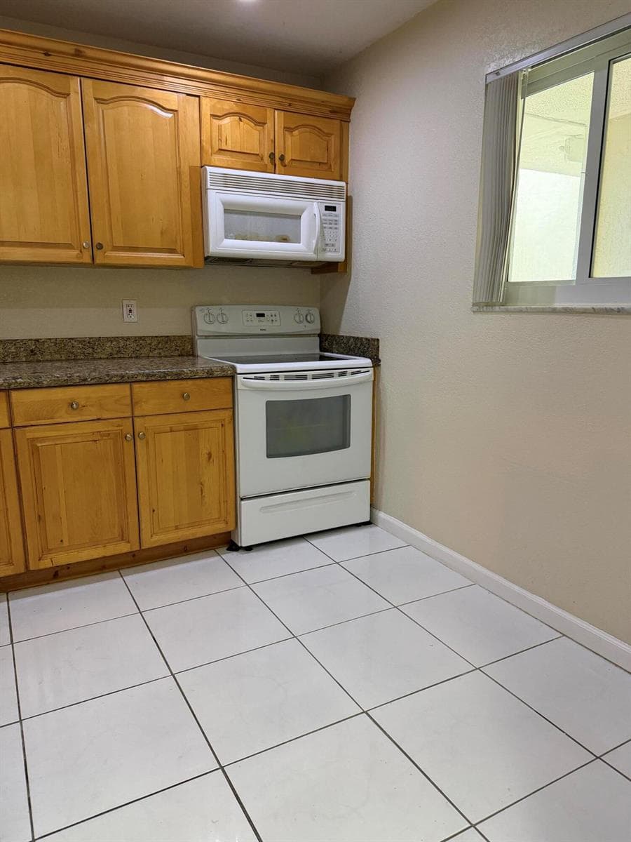 7850 Camino Real # O-201, Miami FL 33143 photo 3