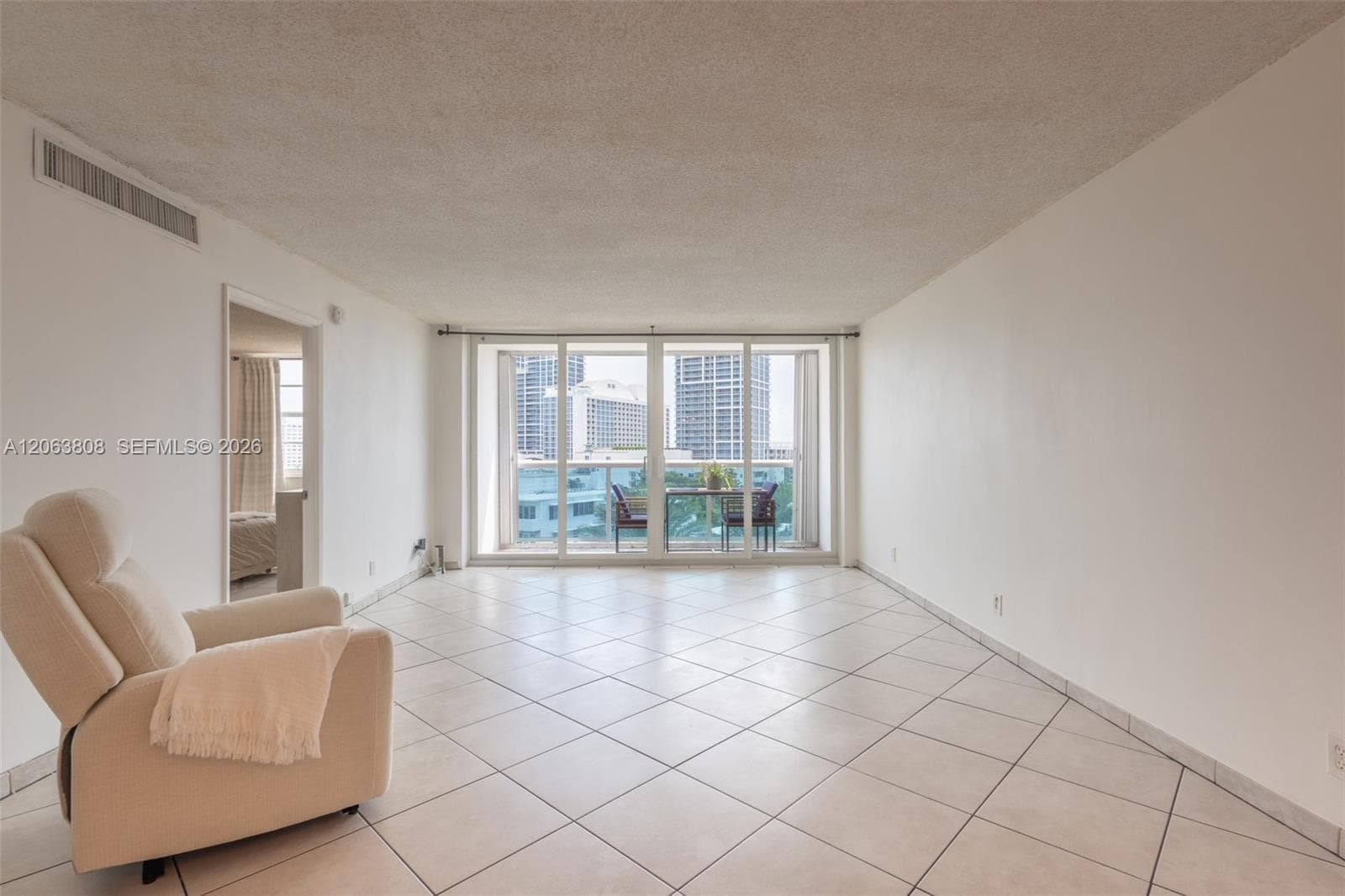 6770 Indian Creek Dr # 7B, Miami Beach FL 33141 photo 2