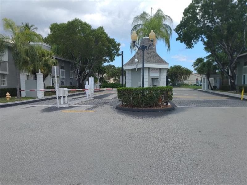 448 NE 210TH CIR Terrace # 102-6B, Miami FL 33179 photo 3