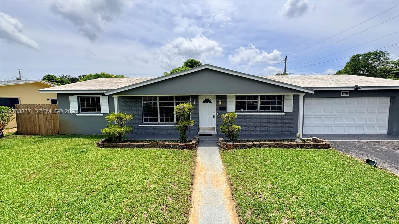4440 NW 4th Ct # 4440, Plantation FL 33317