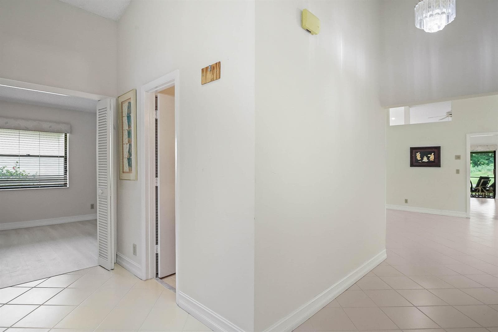 7003 GOLF POINTE Circle, Tamarac FL 33321 photo 3
