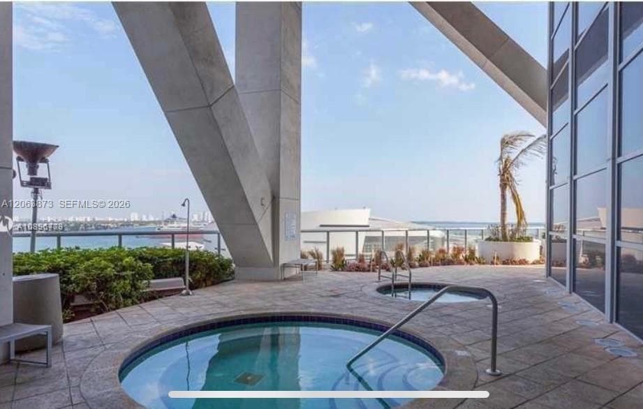 888 Biscayne Blvd # 4009, Miami FL 33132 photo 3