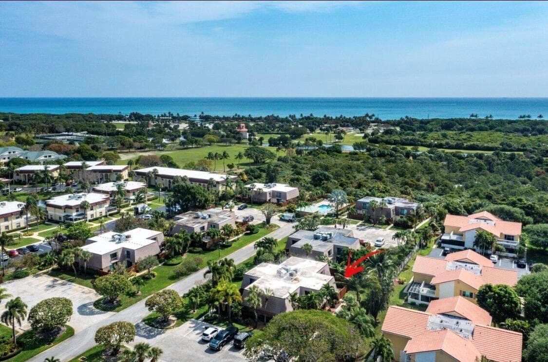 135 Ocean Cove Drive, Jupiter FL 33477 photo 2