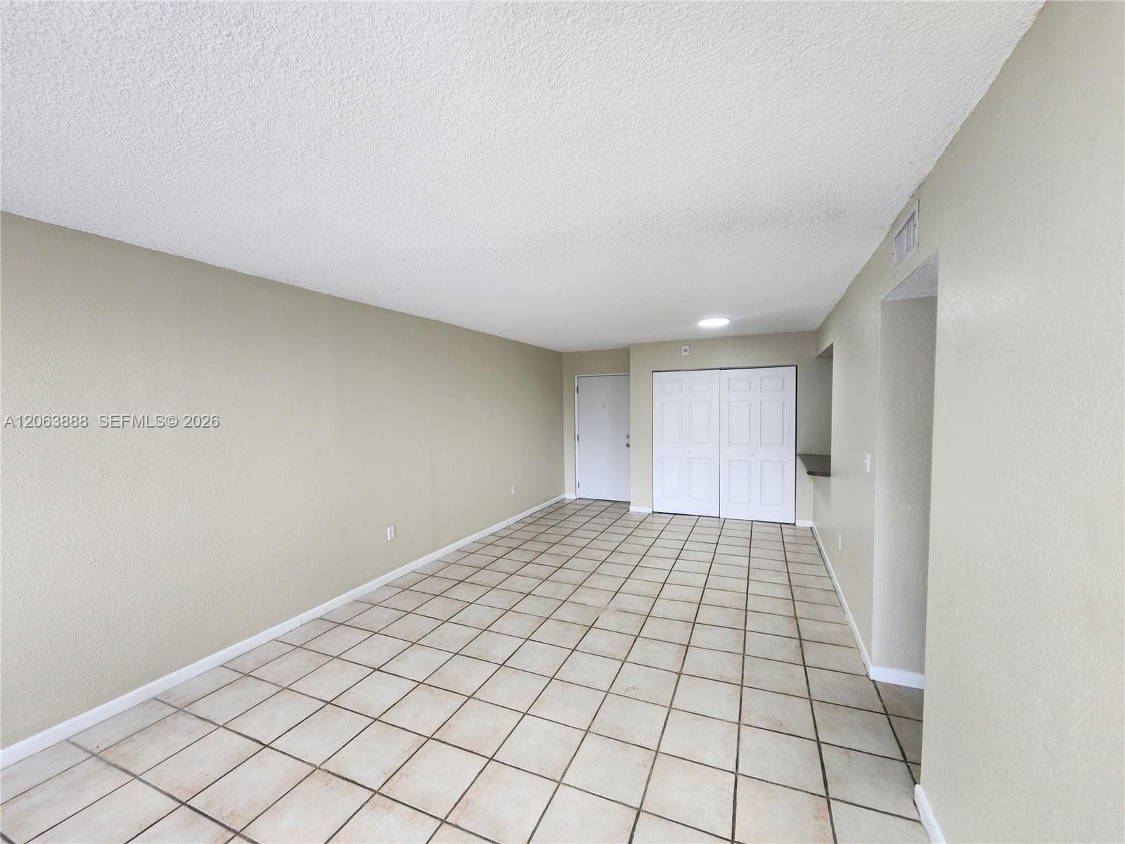 802 NW 87th Ave # 312, Miami, FL 33172 photo 4