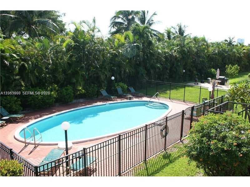1431 S 14th Ave # 207, Hollywood FL 33020 photo 4