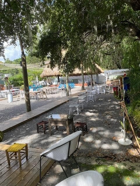 6010 NE 2nd Ave, Miami FL 33137 photo 2