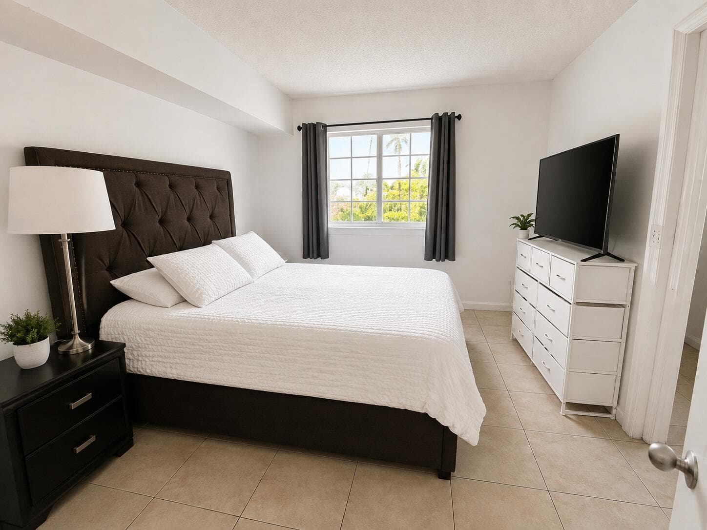 3271 Sabal Palm Manor # 106, Hollywood FL 33024
