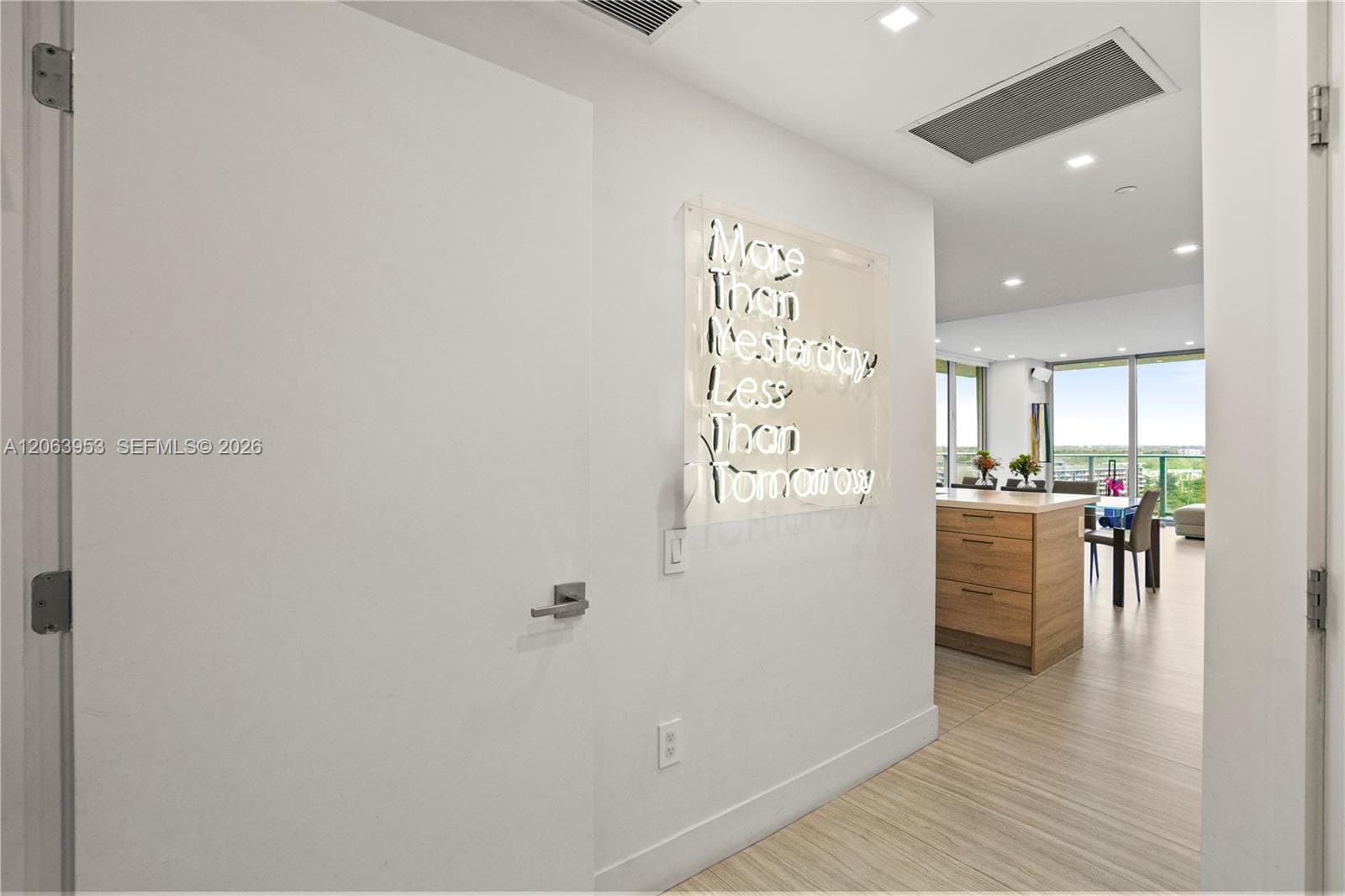 16385 Biscayne Blvd # 1601+2 Parkings, North Miami Beach FL 33160 photo 3