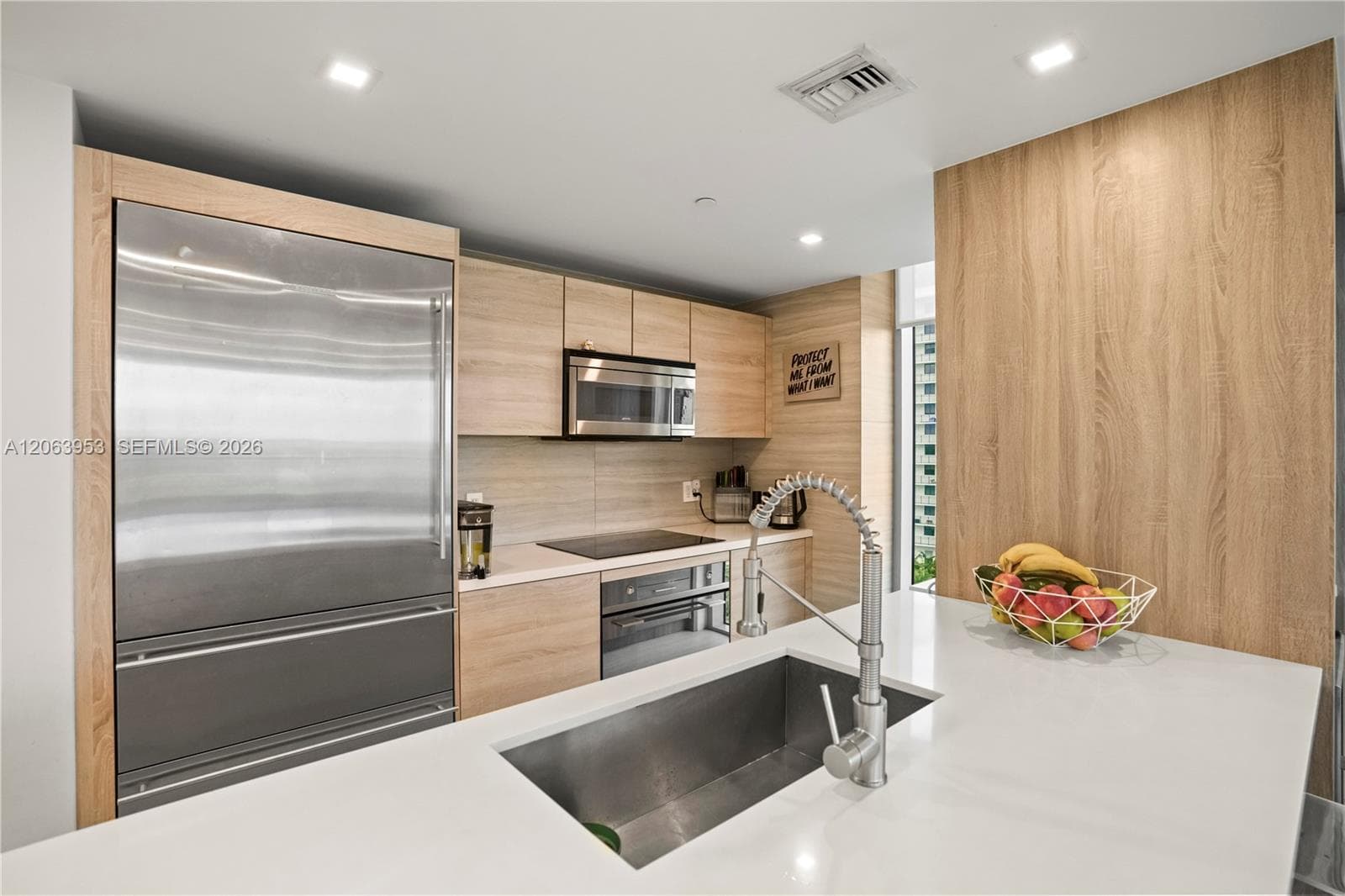 16385 Biscayne Blvd # 1601+2 Parkings, North Miami Beach FL 33160 photo 4