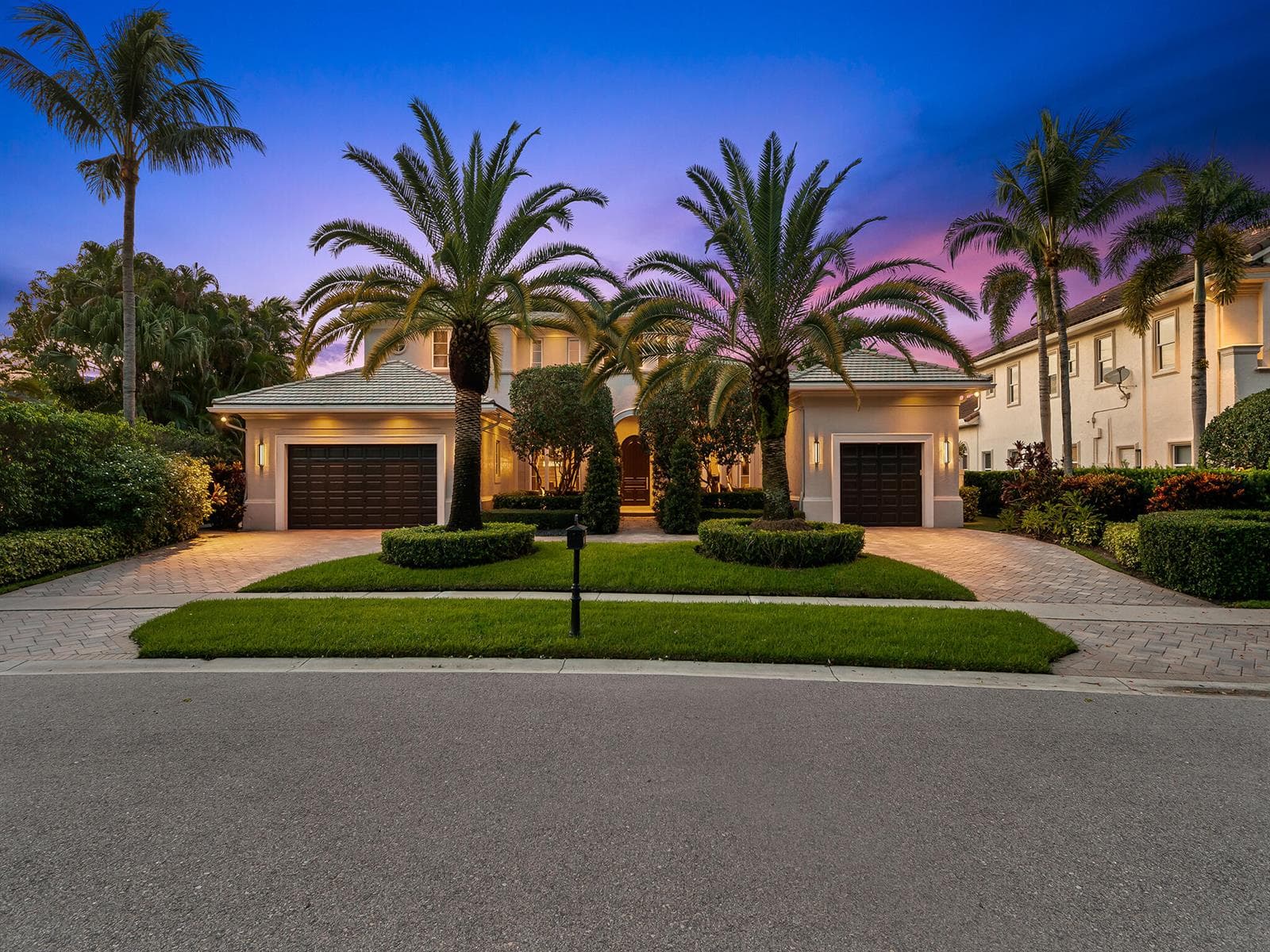 10621 Gray Hawk Street Street, Plantation FL 33324