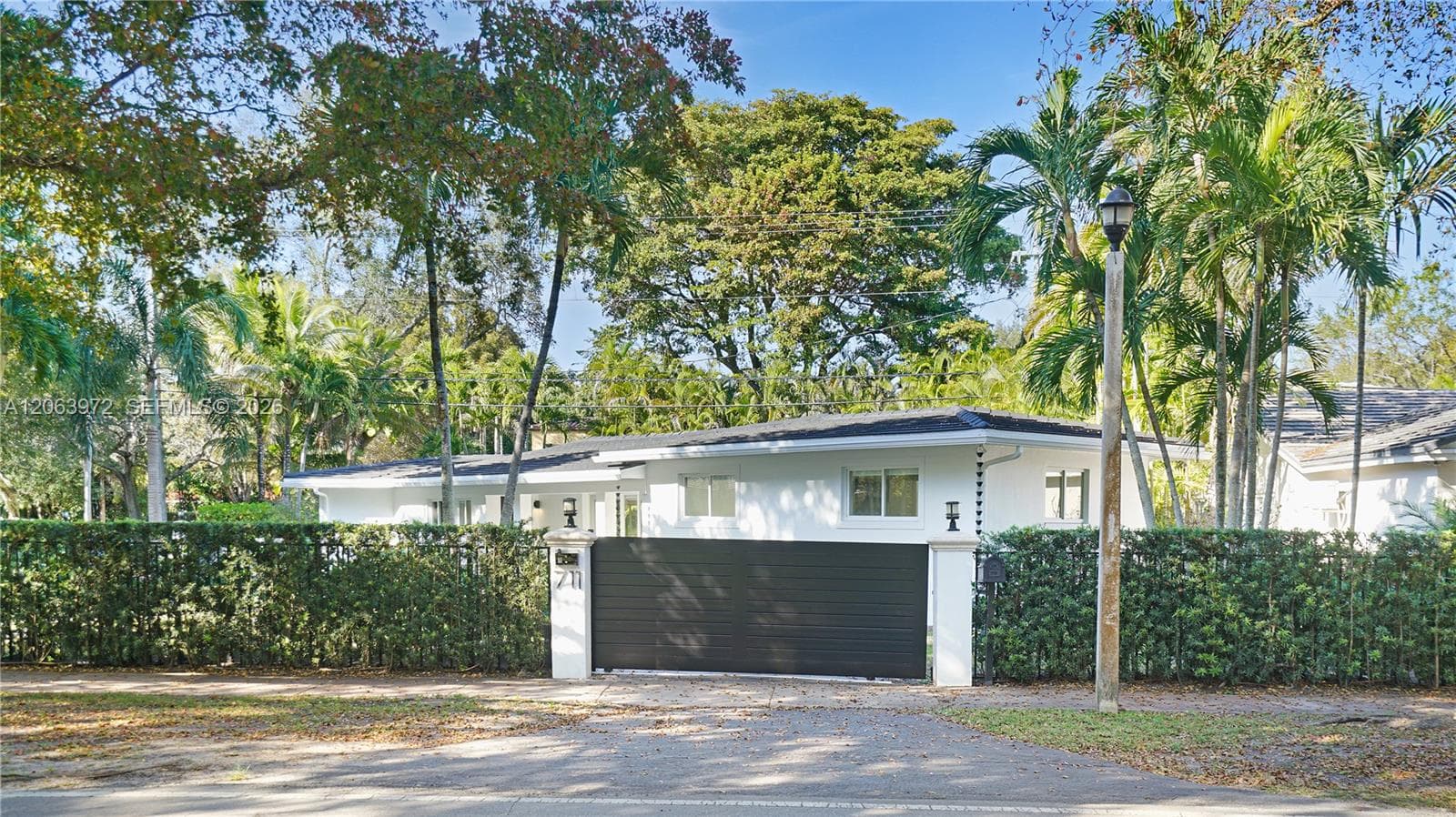 711 Sunset Rd # 711, Coral Gables FL 33143 photo 2