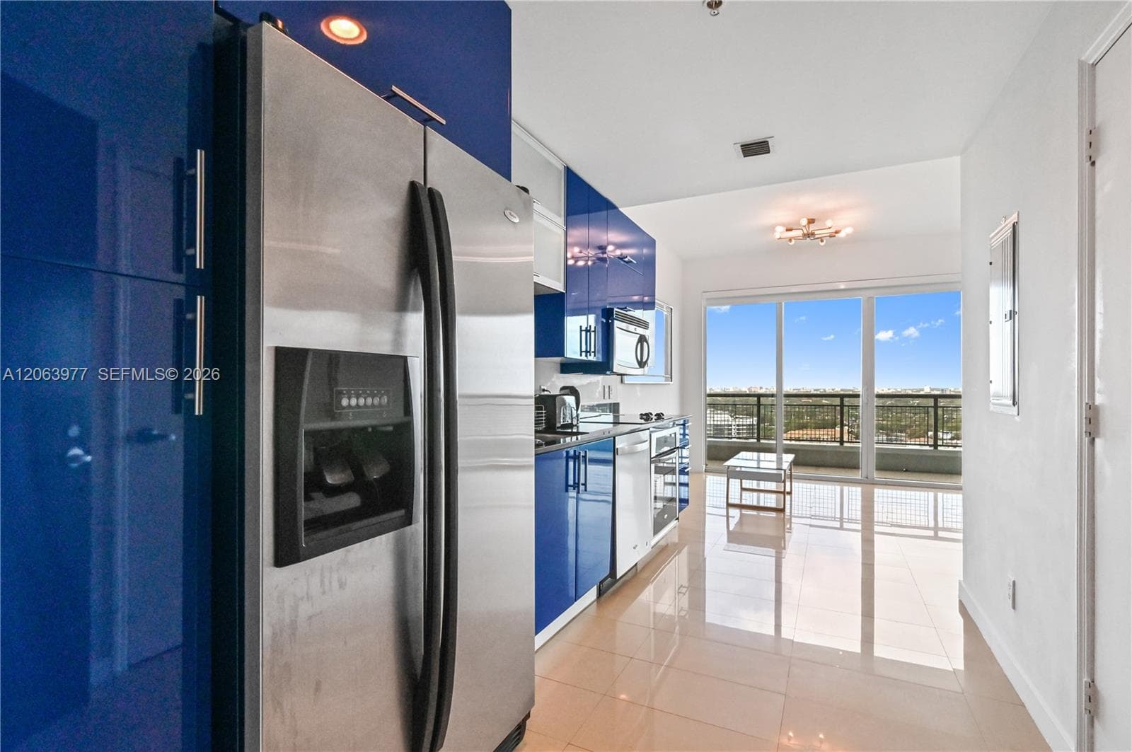 60 SW 13th St # 1619, Miami FL 33130 photo 2