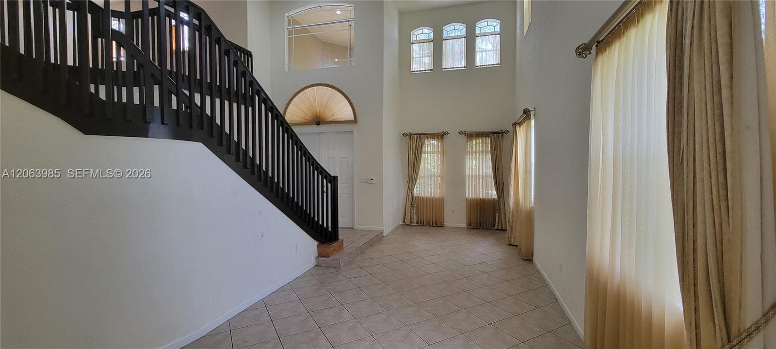 8765 SW 208th St, Cutler Bay FL 33189 photo 3