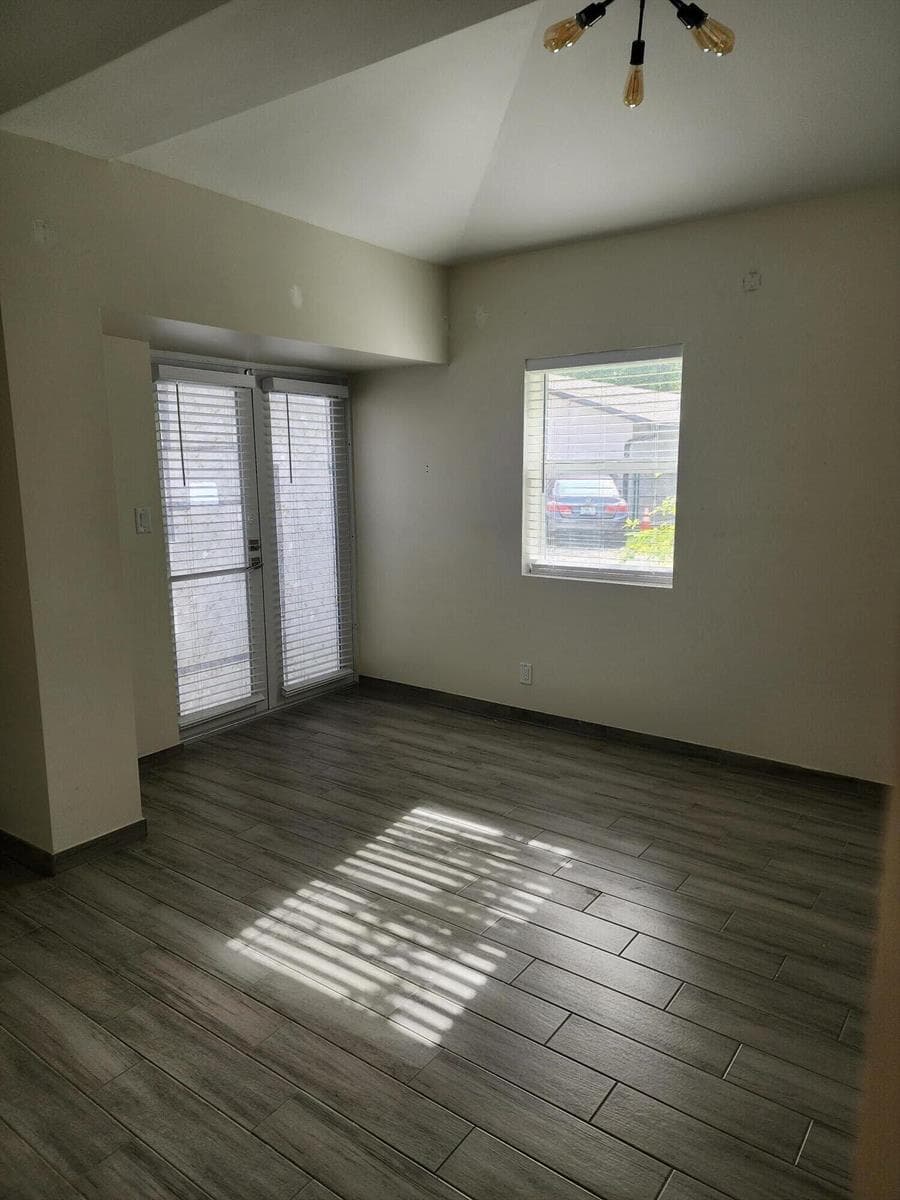315 SW 7TH Street # 1, Fort Lauderdale FL 33315 photo 2