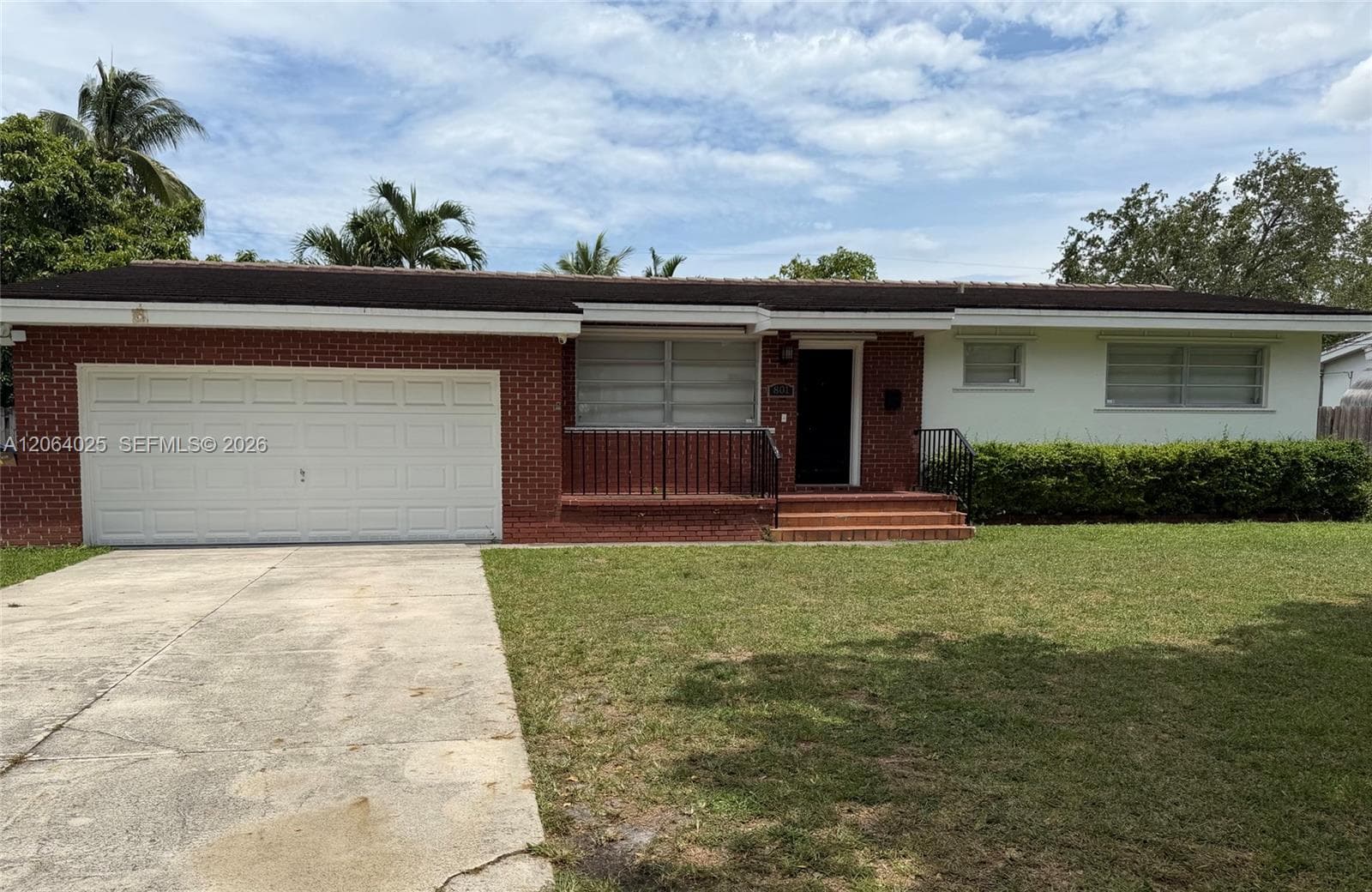 801 Albatross St, Miami Springs FL 33166