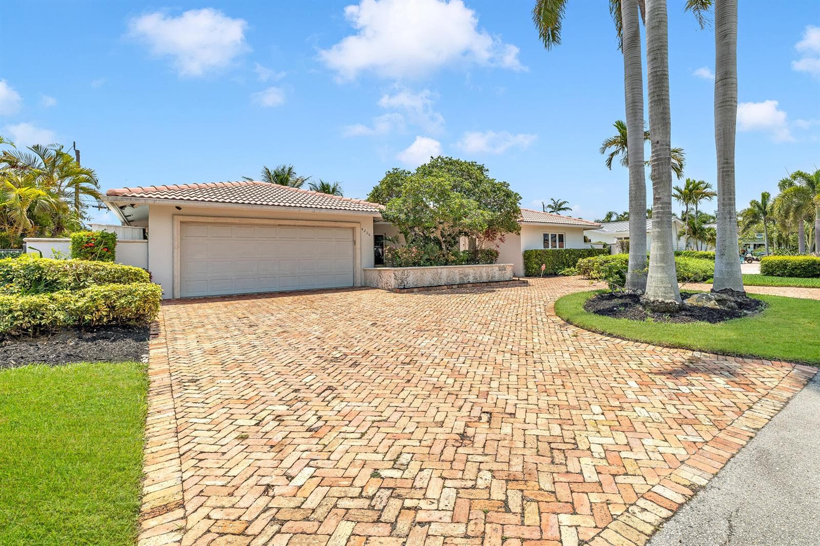 4220 NE 26TH Avenue, Lighthouse Point, FL 33064 photo 3