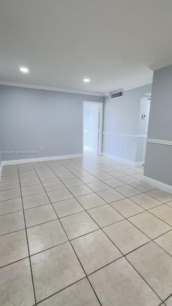 9405 SW 76th St # Y32, Miami, FL 33173 photo 3