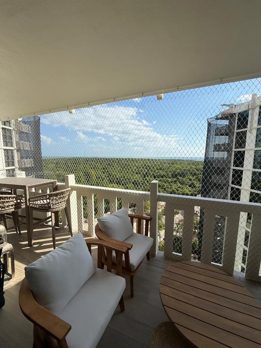 1111 Crandon Blvd # B1004, Key Biscayne FL 33149 photo 5